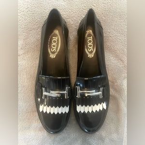 TOD’S Women’s Double T Kiltie Leather Loafers, size 41 (US 10)